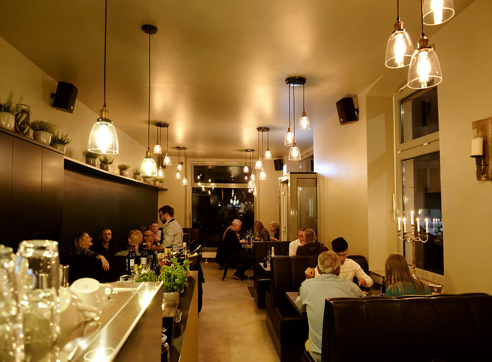 Byliny Restaurant Silvester Menü reservieren, Blick ins Restaurant